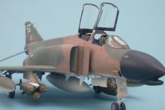 1_F-4C_6