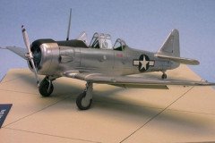 normal_McDonald_AT-6_1